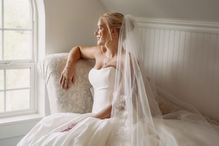 Why Bridal Portraits Before Your Wedding Can Make the Day Feel Less Chaotic
