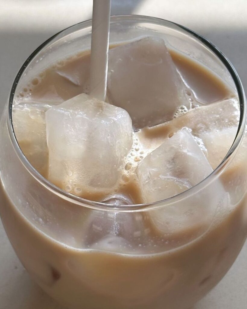Milk over ice as a high protein snack option