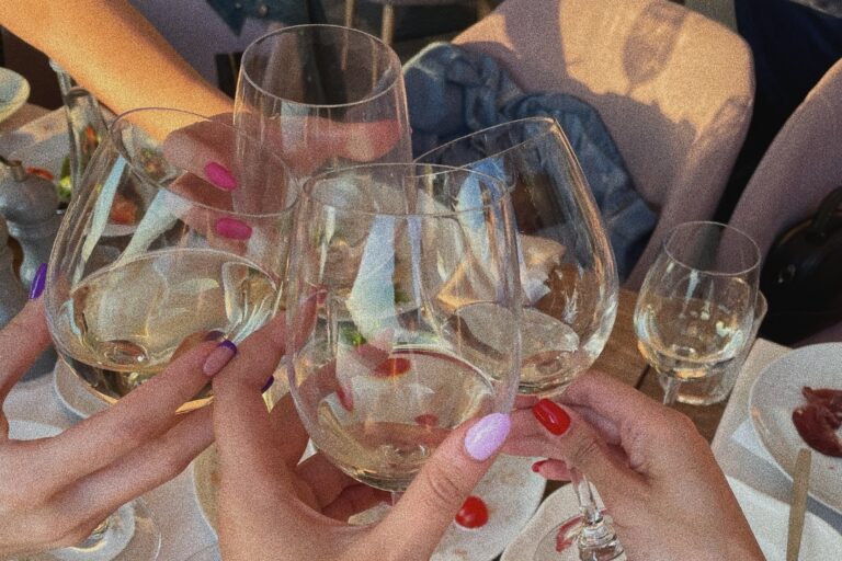 Top 10 Rom-Com’s for Your Next Girls Night In